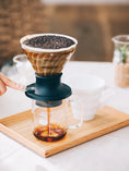 Load image into Gallery viewer, HARIO V60-02 SWITCH Immersion Dripper (200ml/6.76oz) (Glass)
